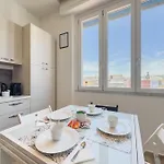 Beaches 7 Min Away - Wifi - Smart Tv Albisola Superiore