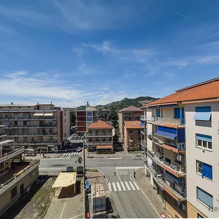 Beaches 7 Min Away - Wifi - Smart Tv *