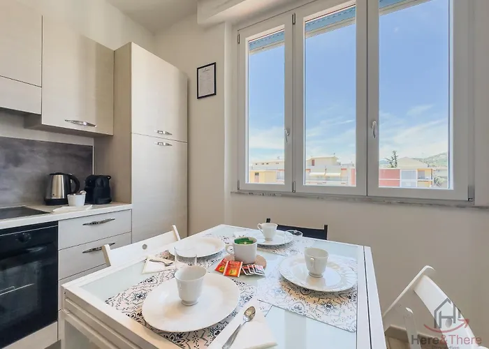 Beaches 7 Min Away - Wifi - Smart Tv Albisola Superiore